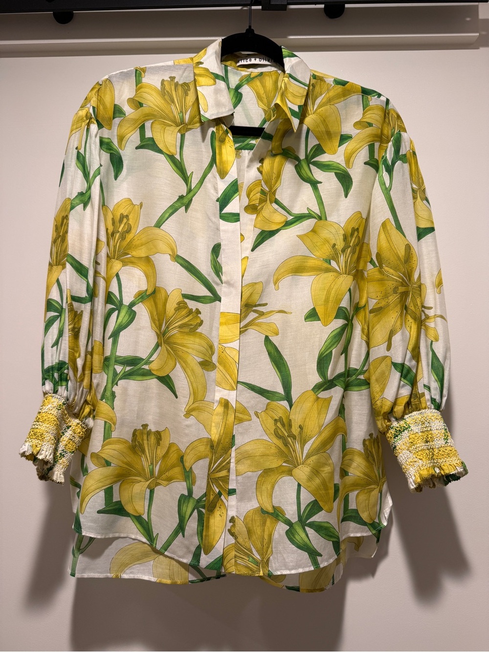Alice + Olivia Yellow Lily-Print Button Front Blouse with Smocked Cuffs